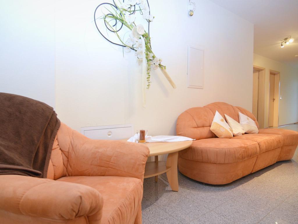 Holiday Flat With Swimming Pool In Prackenbach Viechtach Eksteriør billede