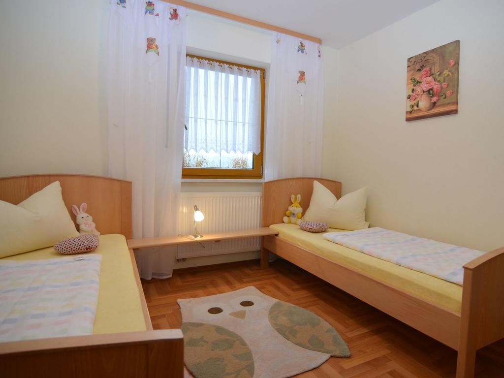 Holiday Flat With Swimming Pool In Prackenbach Viechtach Eksteriør billede