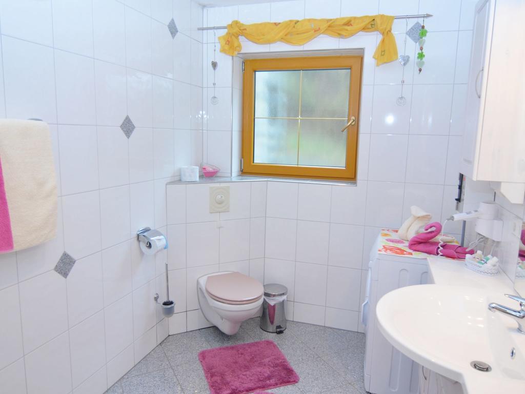 Holiday Flat With Swimming Pool In Prackenbach Viechtach Eksteriør billede