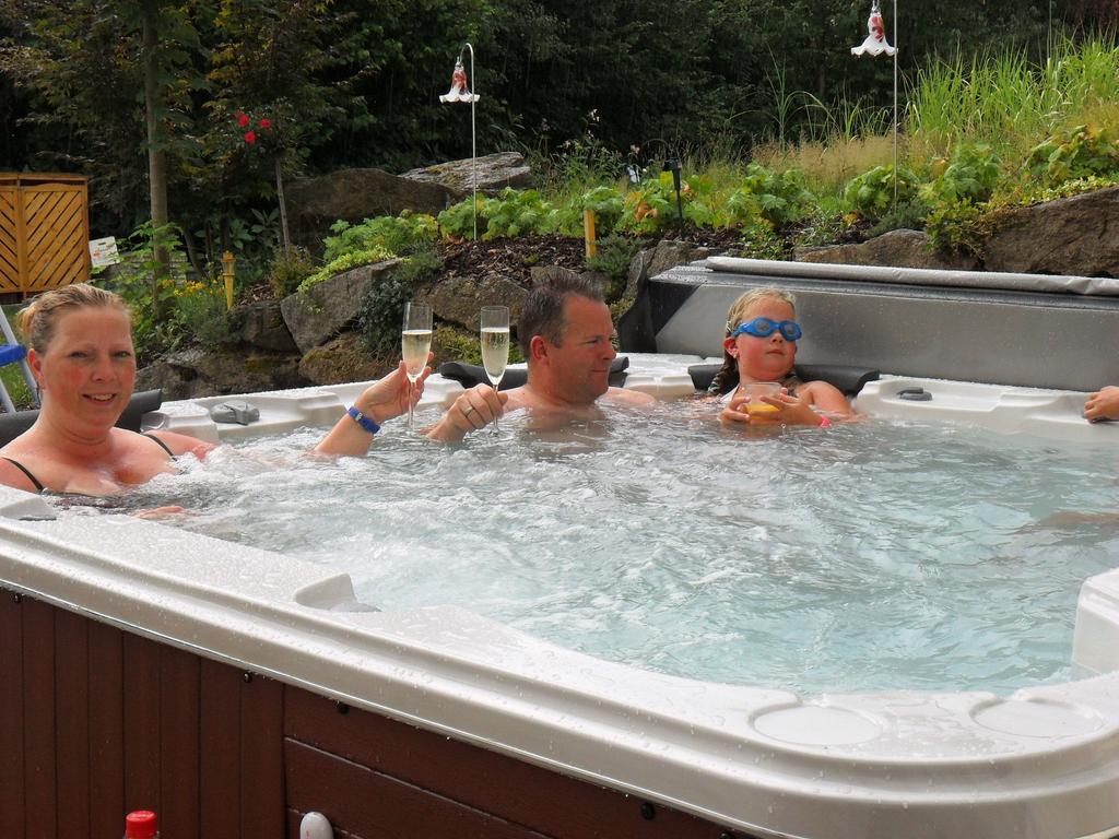 Holiday Flat With Swimming Pool In Prackenbach Viechtach Eksteriør billede